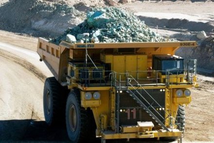 Cochilco presentó los estudios de proyección de consumo de agua y electricidad en la minería del cobre